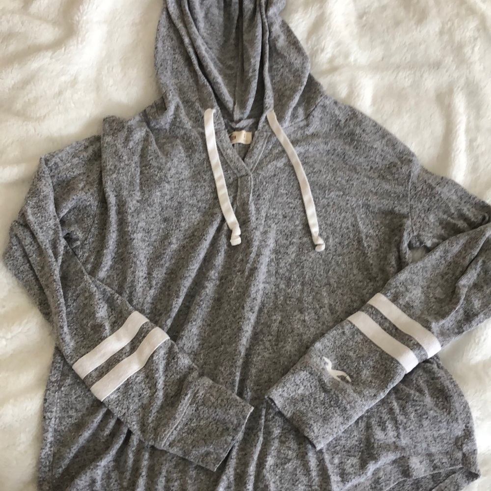 Hollister hoodie (shirt)